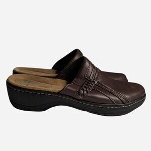 Clarks Women's Brown Clogs - Size 10